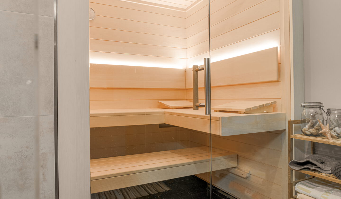 Individuelle Sauna nach Maß "Premium-Paket" mit Glastür