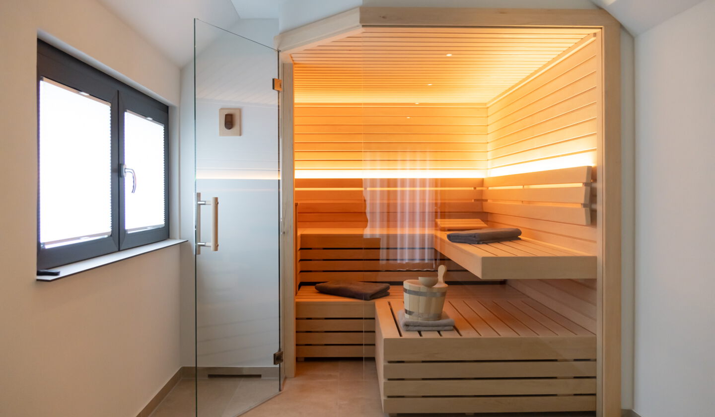Individuelle Sauna nach Maß "Premium-Paket" in Gartenhaus in Dresden
